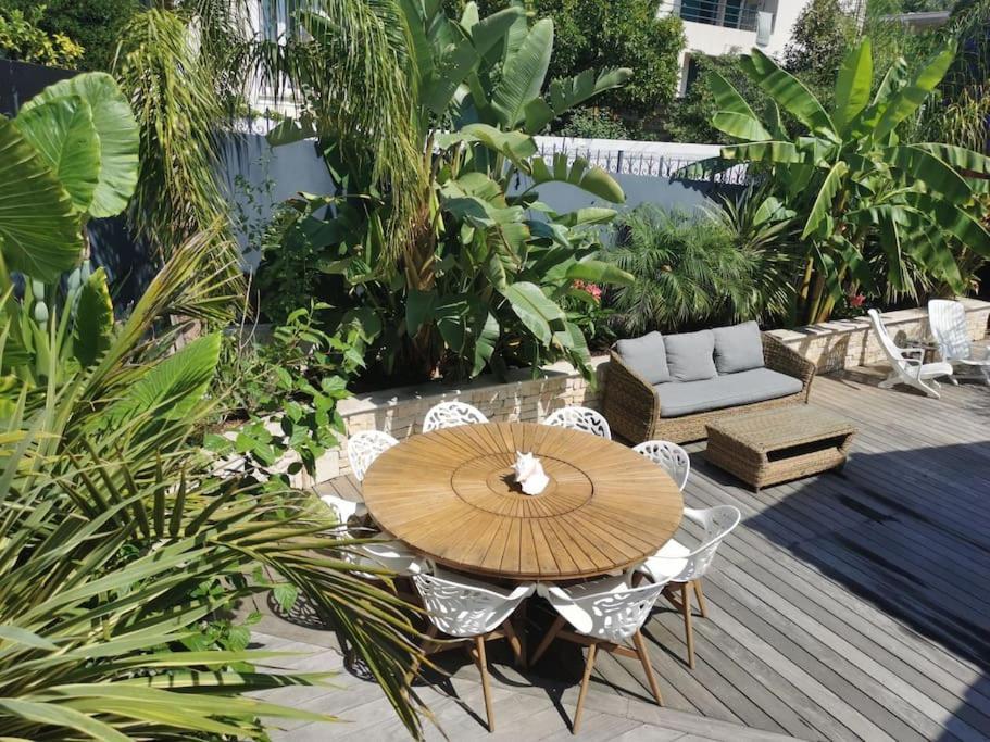La Petite Nicoise Au Jacuzzi A 3 Min De La * Niza